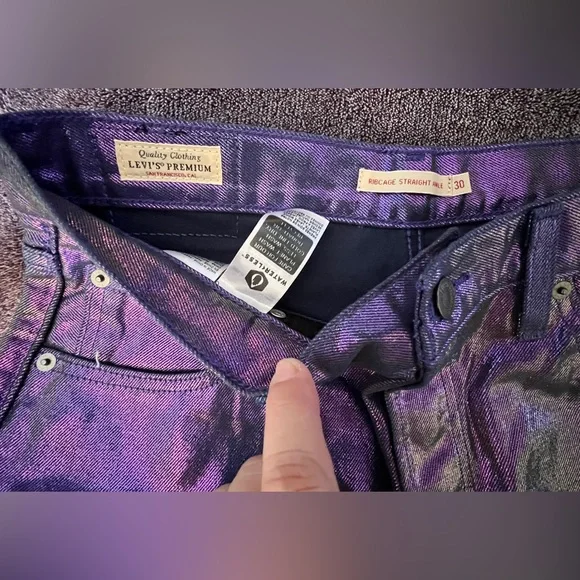 Levi’s Ribcage Metallic Purple Jeans 30 - Picture 4 of 9